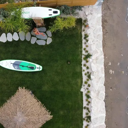Seascape House Corfu 莱夫基米